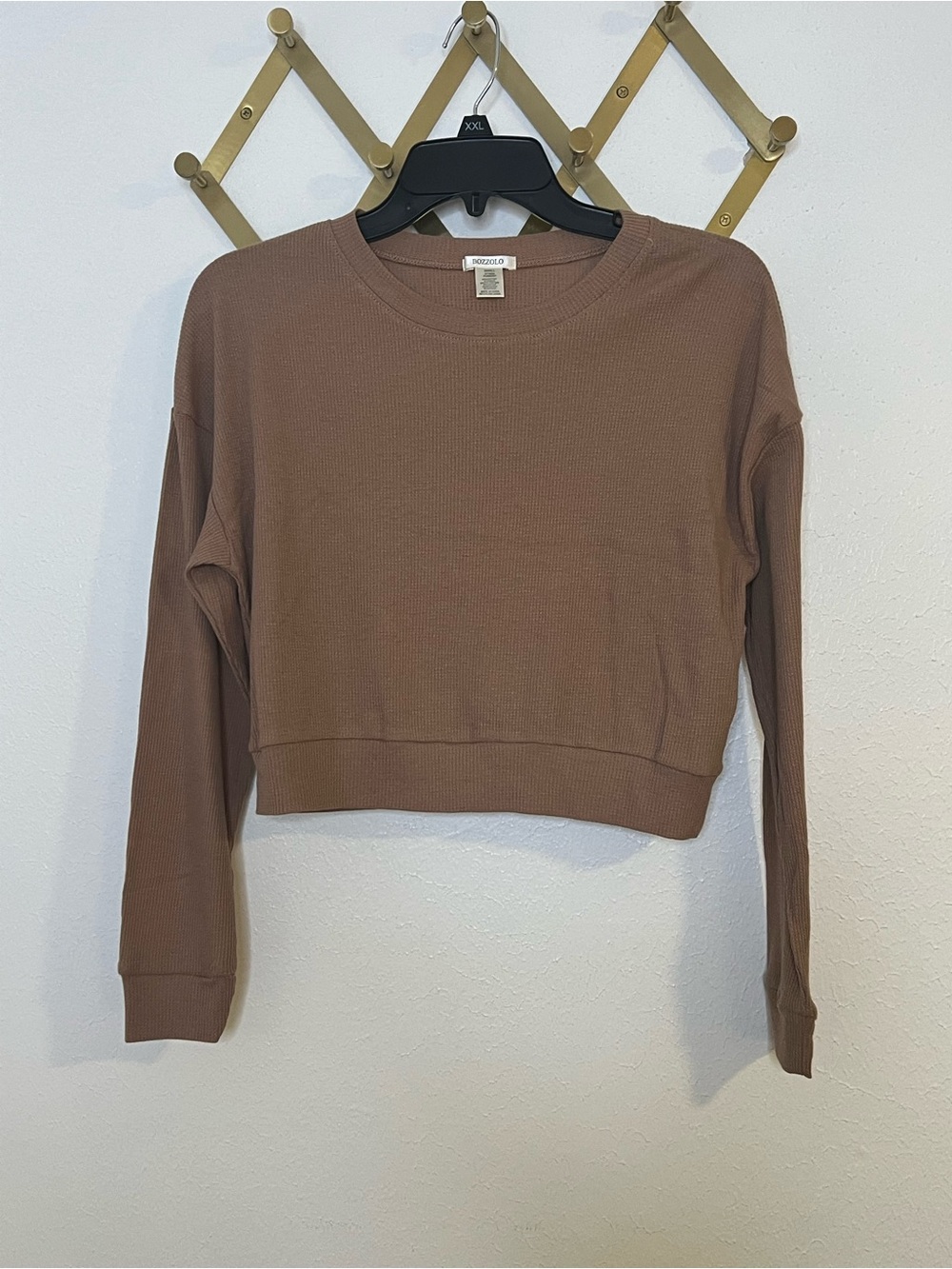 Bozzolo Cropped Long-Sleeve Ribbed Top layering